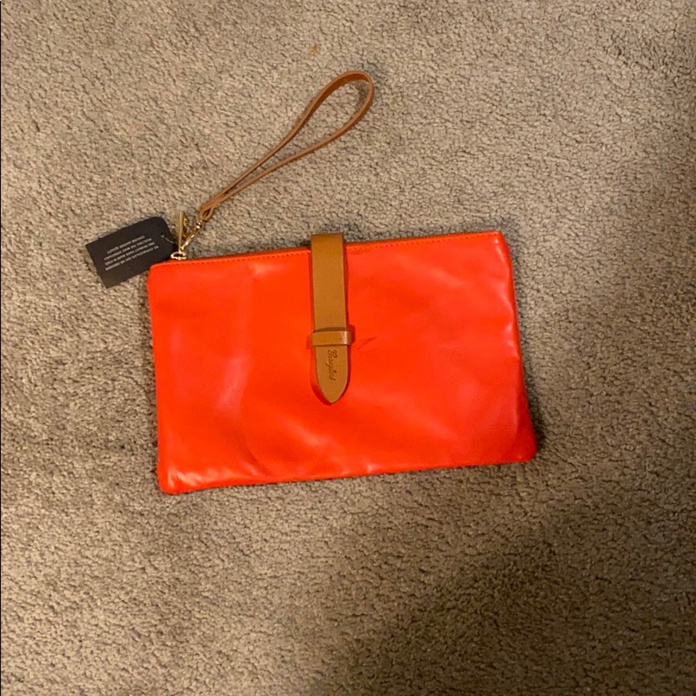 Women’s clutch